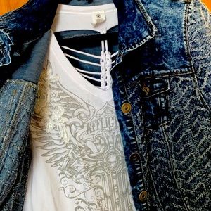 Women’s Affliction XL Top